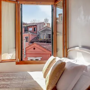 Nikki House Venise