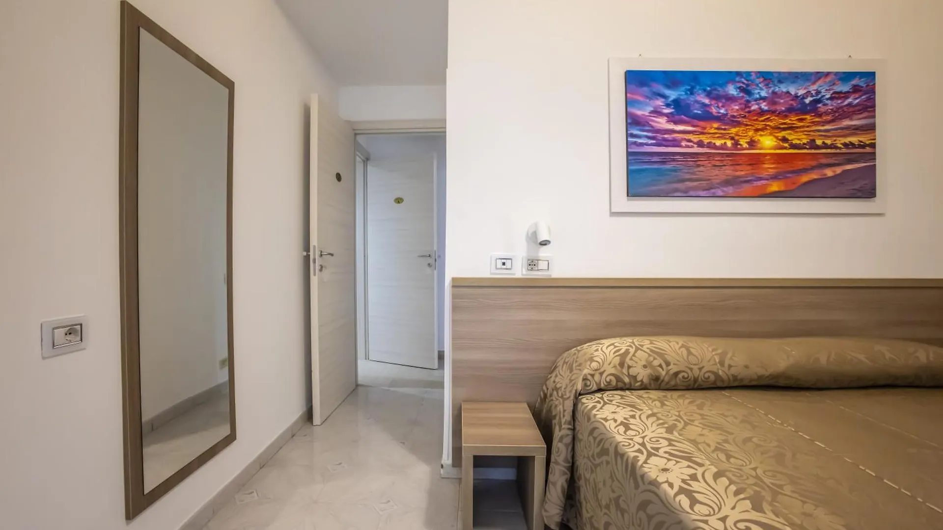 **  Hotel Orbis Rome Italy